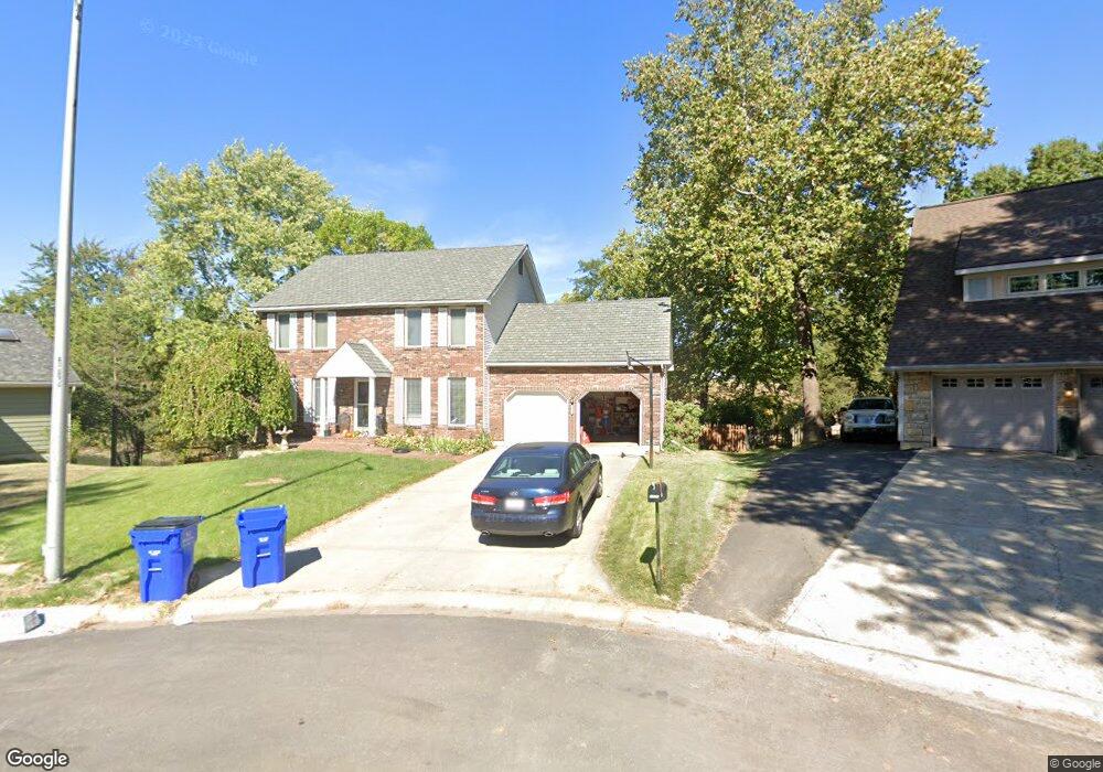 6570 Hallet St, Shawnee, KS 66216 - photo 1