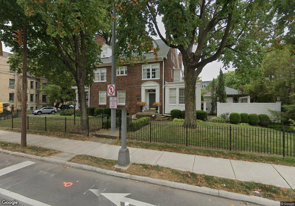 1293 E Broad St, Columbus, OH 43205 - photo 1