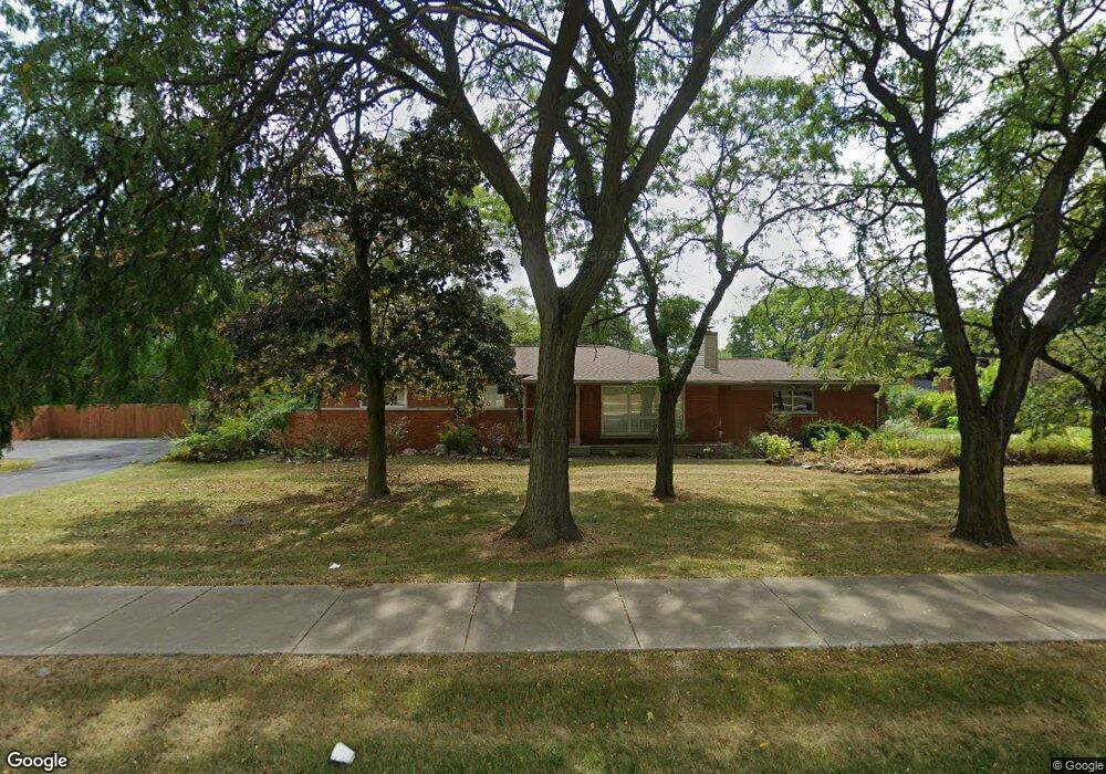 130 E Square Lake Rd unit Bldg-Unit, Bloomfield Hills, MI 48304 - photo 1