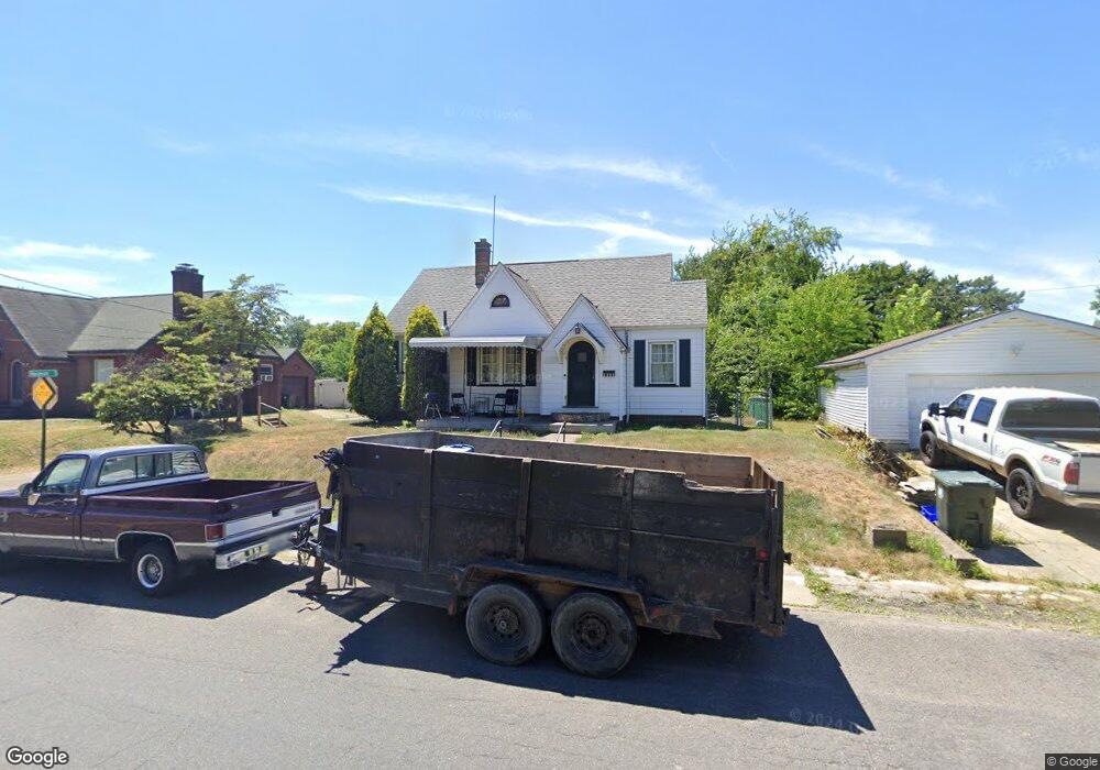 1823 Gibbs Ave NE, Canton, OH 44705 - photo 1