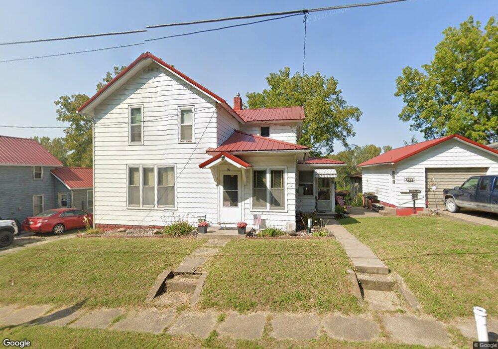 310 Walnut St, Columbus Junction, IA 52738 - photo 1