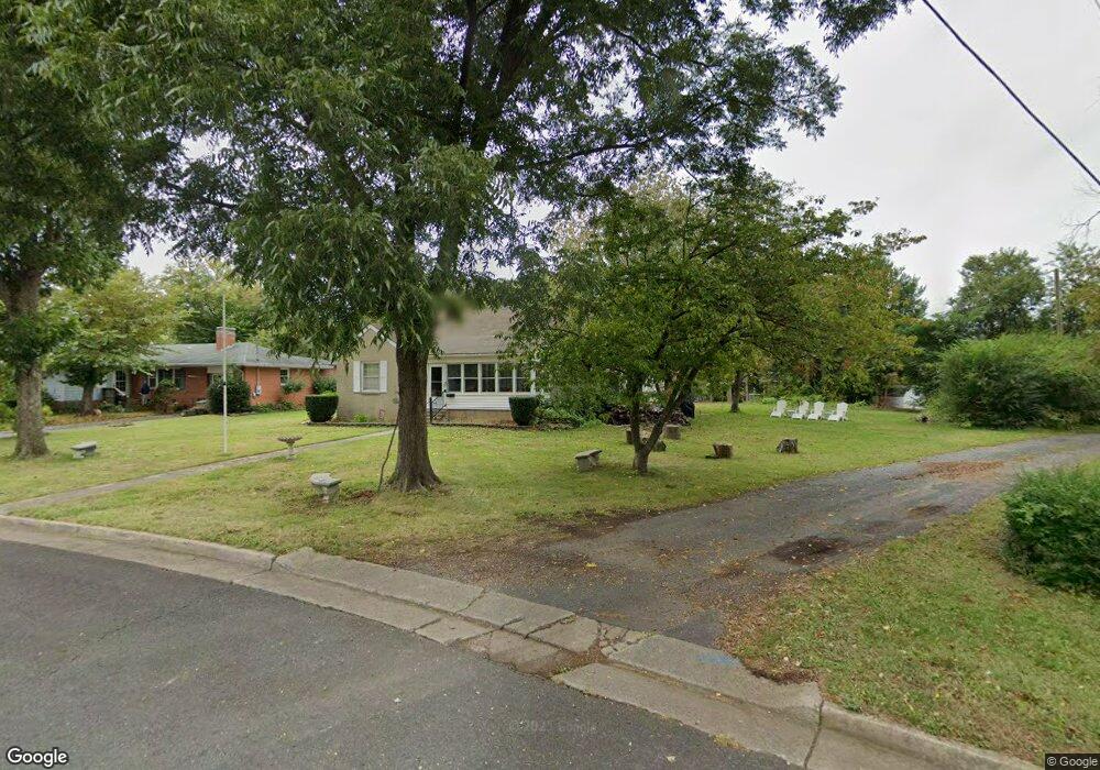 331 Alphin Ave, Waynesboro, VA 22980 - photo 1