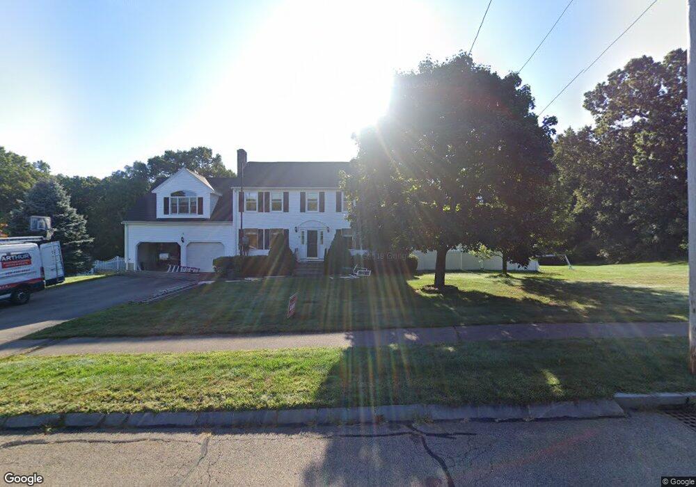 29 Wampanoag Dr, Franklin, MA 02038 - photo 1