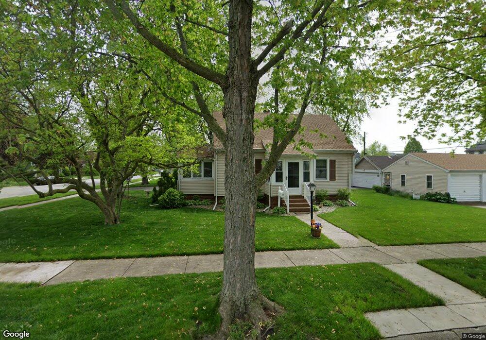 215 E Columbia Ave, Griffith, IN 46319 - photo 1