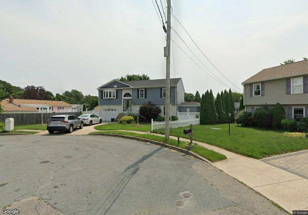 22 Joshua Ct, Warwick, RI 02889 - photo 1