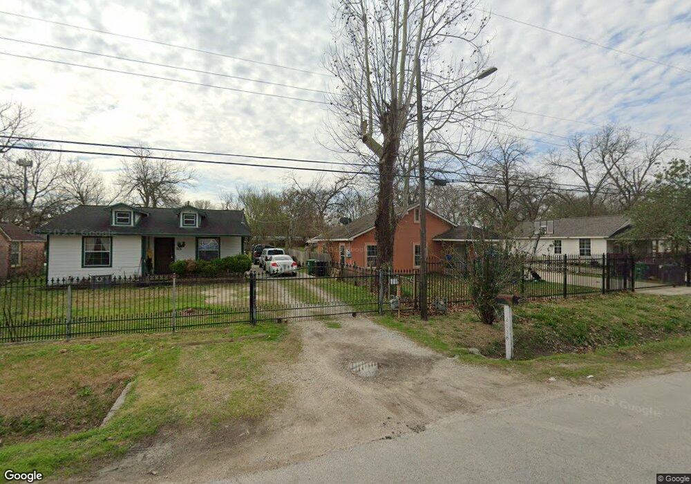 2022 Schilder Dr, Houston, TX 77093 - photo 1