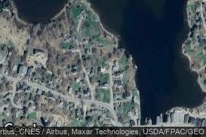 12 Lake View St, Vinalhaven, ME 04863