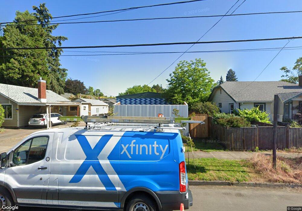 927 W 1st Ave, Eugene, OR 97402 - photo 1