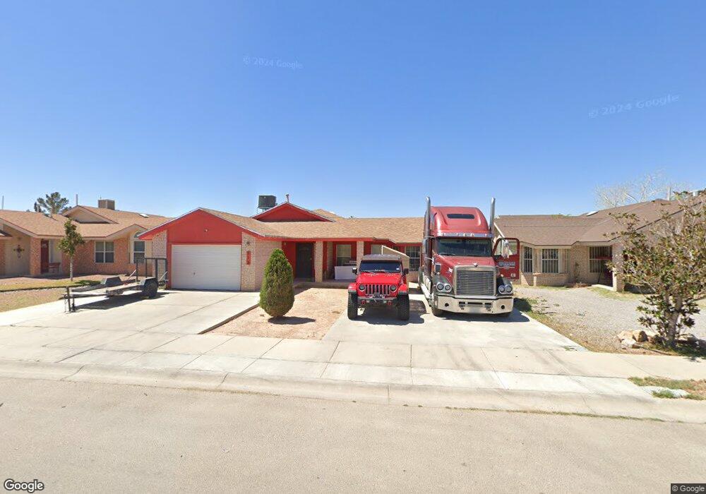 513 Thayer Pease Ave, Horizon City, TX 79928 - photo 1