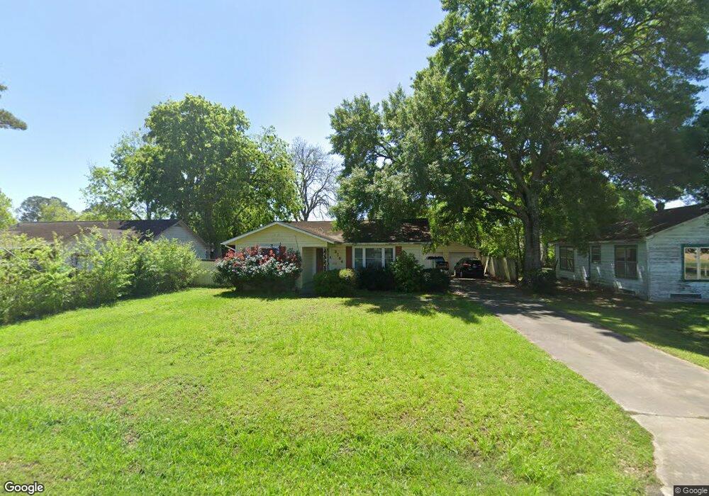 3104 13th St, Bay City, TX 77414 - photo 1