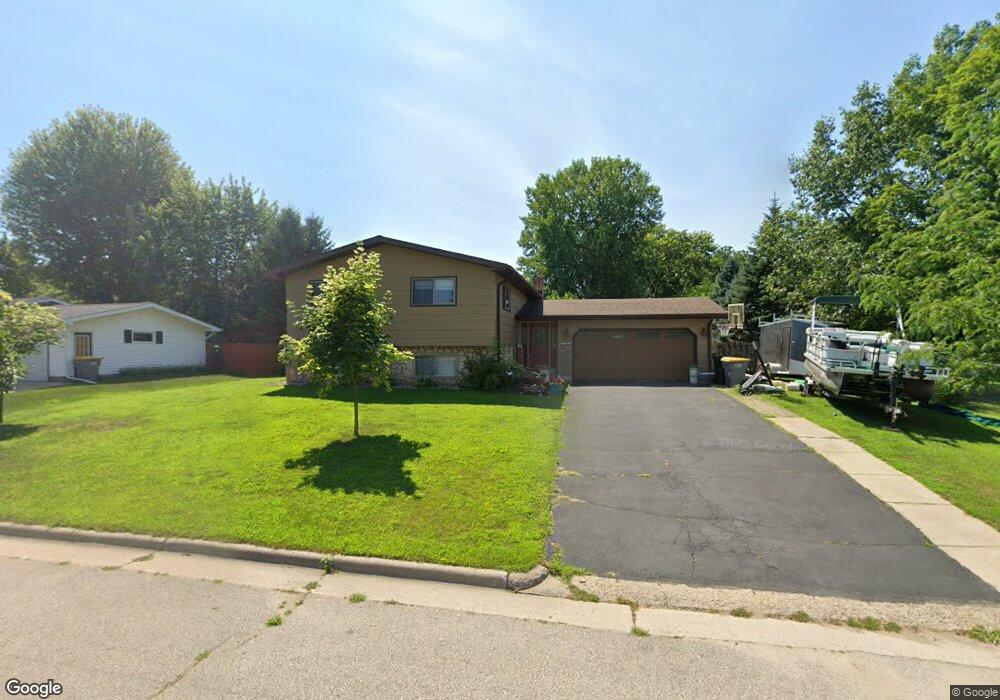 1118 Juniper St, La Crescent, MN 55947 - photo 1