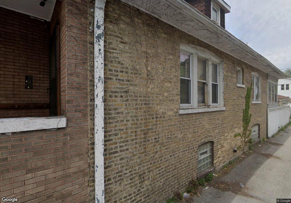 5214 W Oakdale Ave, Chicago, IL 60641 - photo 1
