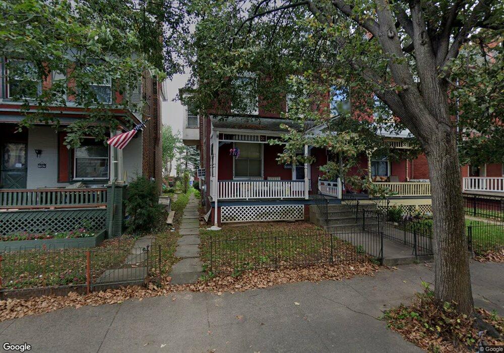 242 Beech St, Pottstown, PA 19464 - photo 1