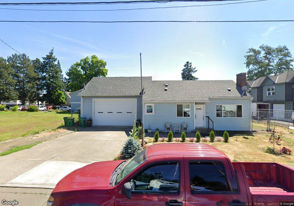1911 Hawthorne St, Forest Grove, OR 97116 - photo 1