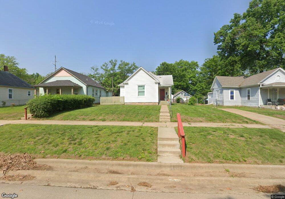 2021 SW Central Park Ave, Topeka, KS 66604 - photo 1