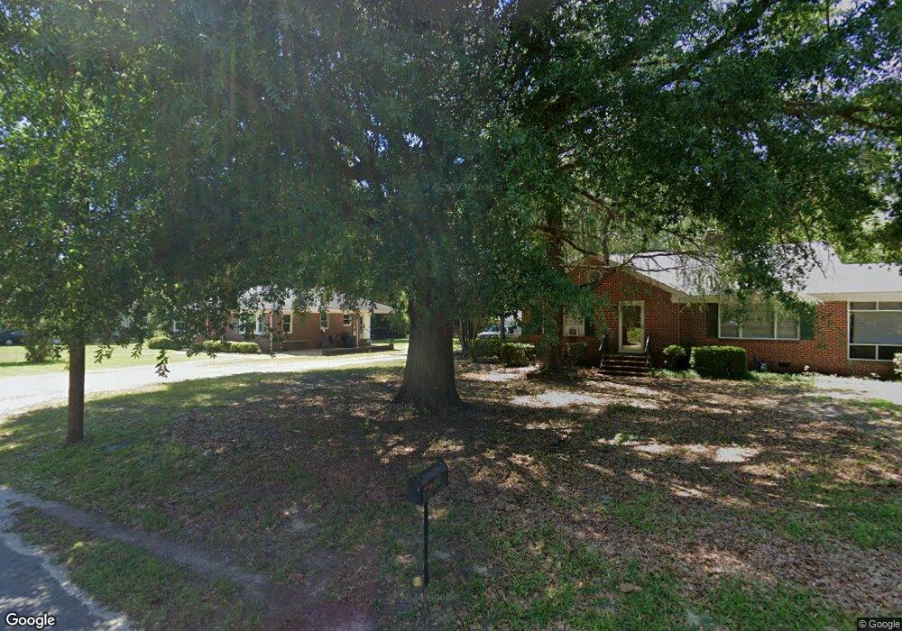 2113 Airline Dr, Camden, SC 29020 - photo 1