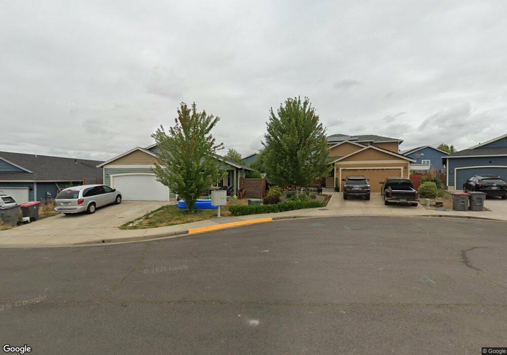 1053 E 11th St, Lafayette, OR 97127 - photo 1