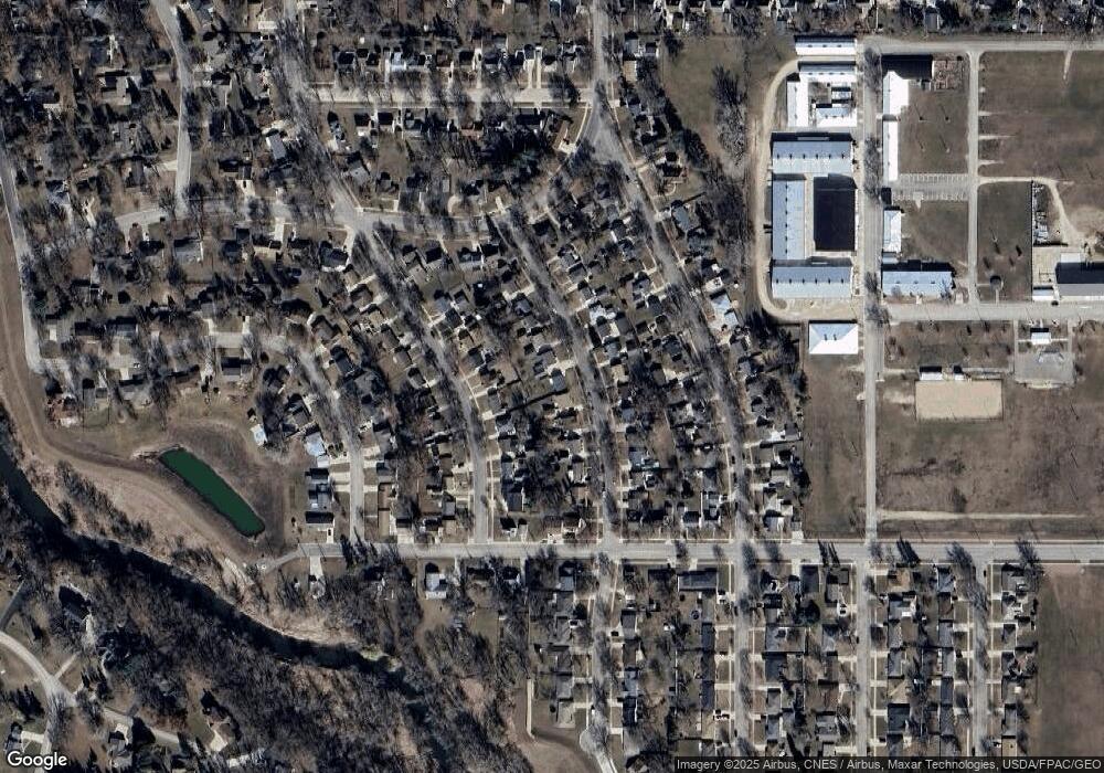 802 18th St SW, Austin, MN 55912 - photo 1