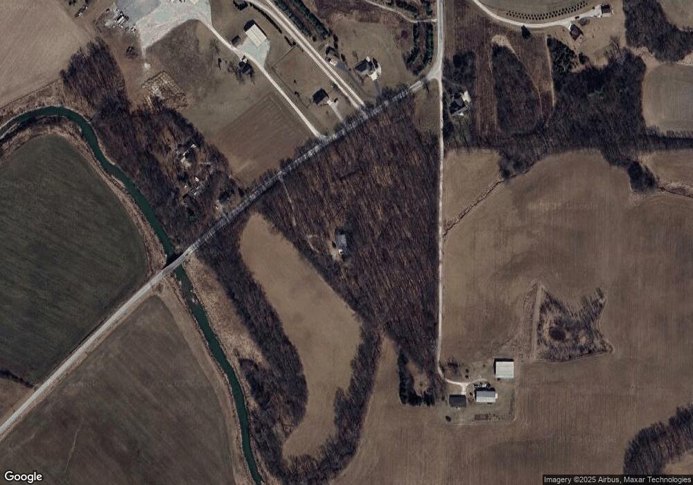 8461 N Mayne Rd, Roanoke, IN 46783 - photo 1