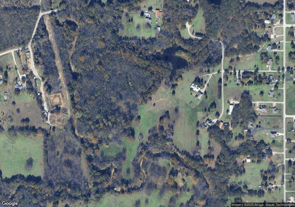 125 Vinyard Rd, Ardmore, OK 73401 - photo 1