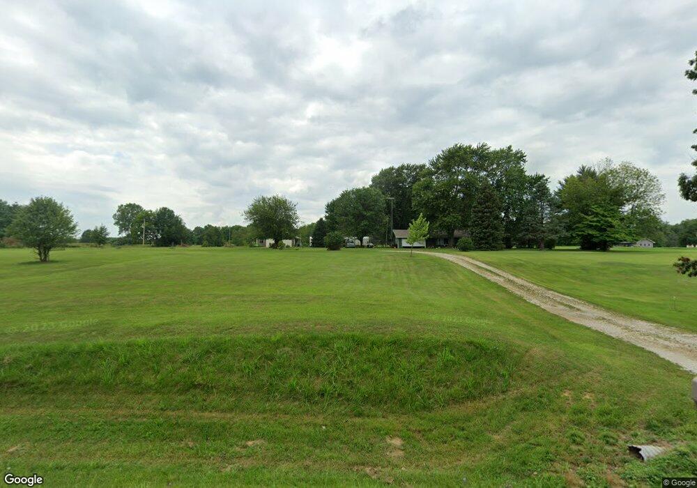 2121 E Strawn Crossing Rd, Ashland, IL 62612 - photo 1