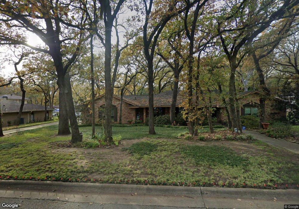 1504 Cliffwood Rd, Euless, TX 76040 - photo 1