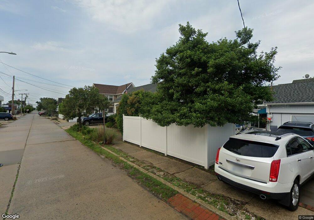 9 Bellmore Ave, Point Lookout, NY 11569 - photo 1