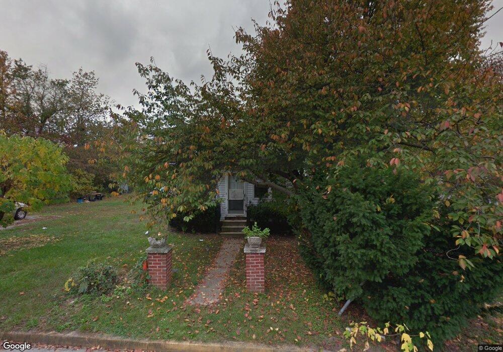 196 E Del a Vue Ave, Penns Grove, NJ 08069 - photo 1