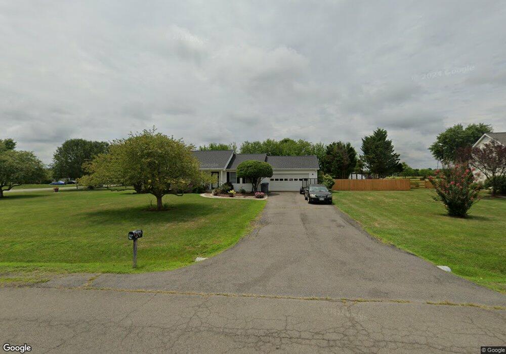 11224 Wolfe Ct, Bealeton, VA 22712 - photo 1