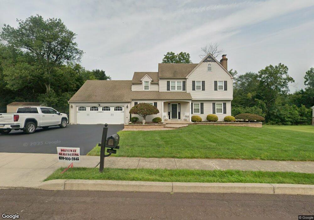 1915 Wayne Dr, Norristown, PA 19403 - photo 1