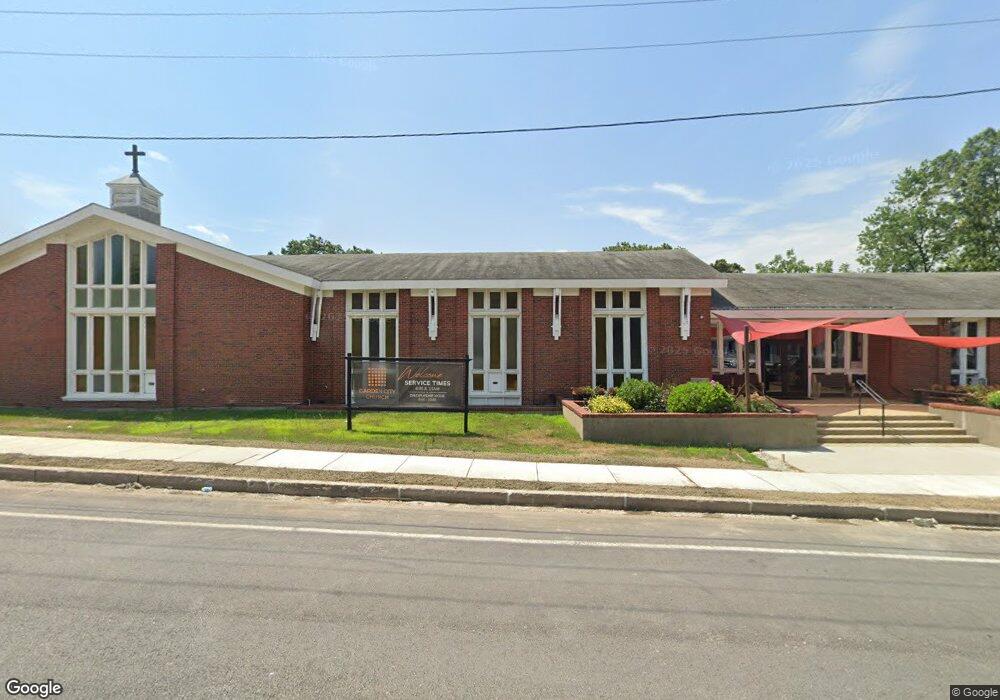 140 Bridge St unit 2, Salem, MA 01970 - photo 1