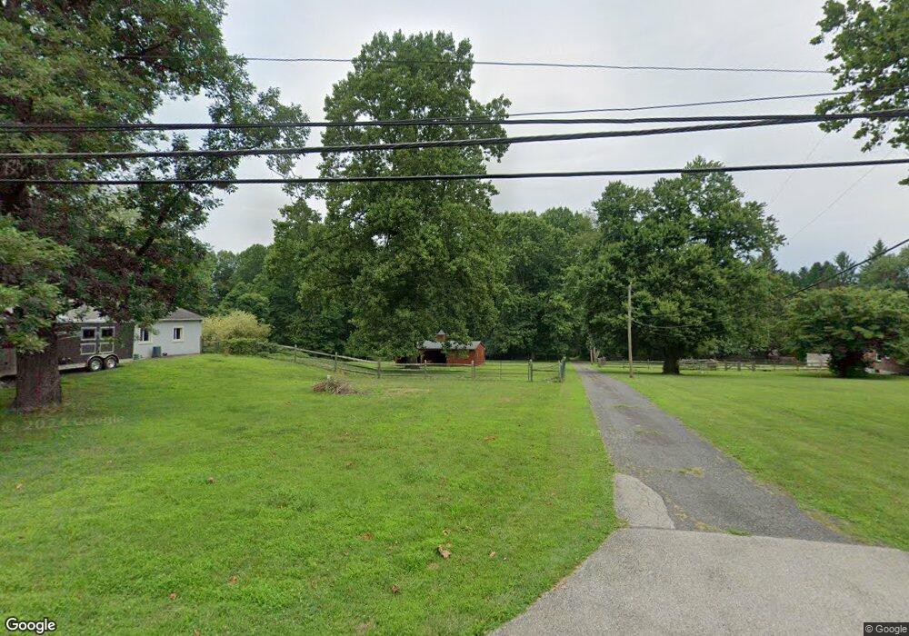 27 Skyline Dr, Glen Mills, PA 19342 - photo 1