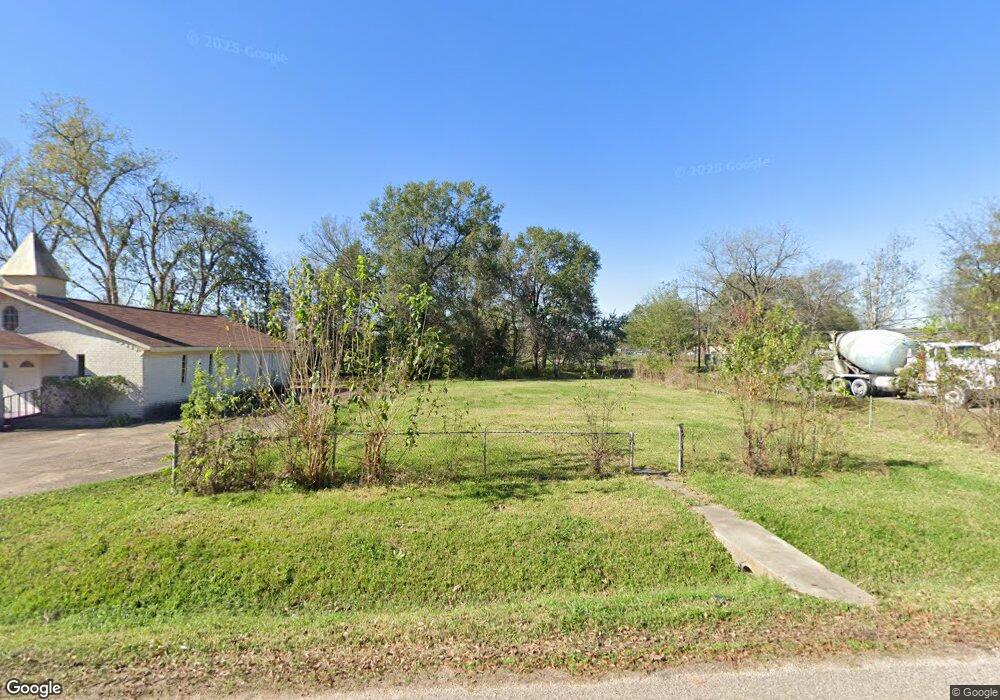 6621 Shotwell St, Houston, TX 77028 - photo 1