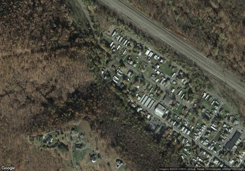 960 W Piedmont St, Keyser, WV 26726 - photo 1