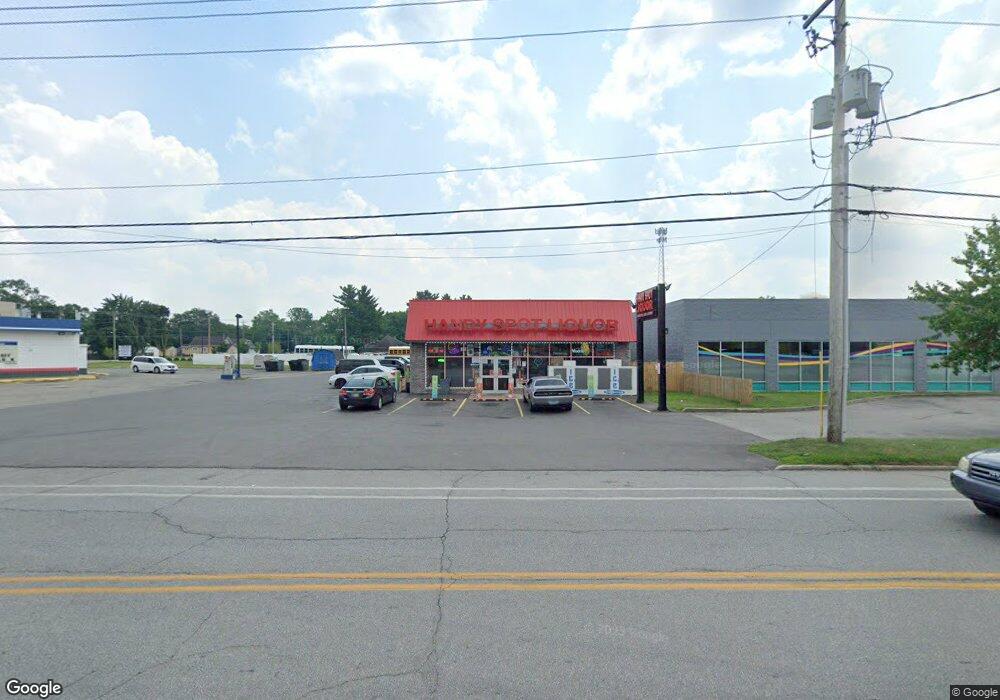 105 W Hively Ave, Elkhart, IN 46517 - photo 1