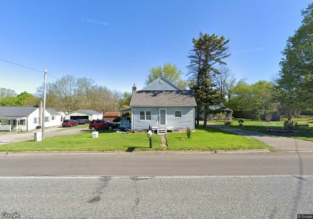 2154 W Maple Ave, Flint, MI 48507 - photo 1