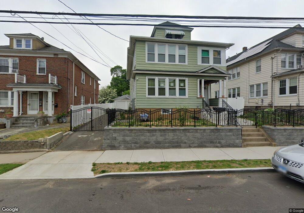 313 Beechmont Ave unit 3rd flr, Bridgeport, CT 06606 - photo 1