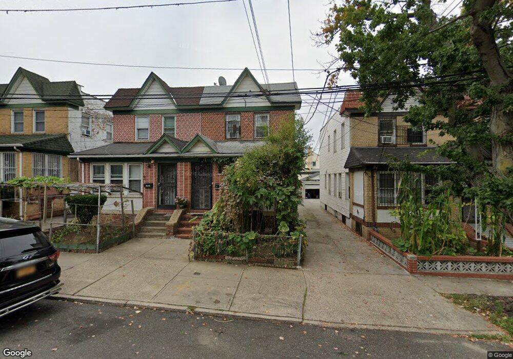 6120 159th St, Fresh Meadows, NY 11365 - photo 1