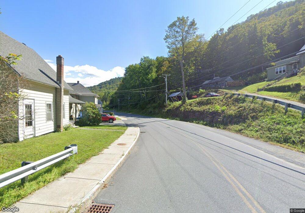 25 Tunnel St, Readsboro, VT 05350 - photo 1