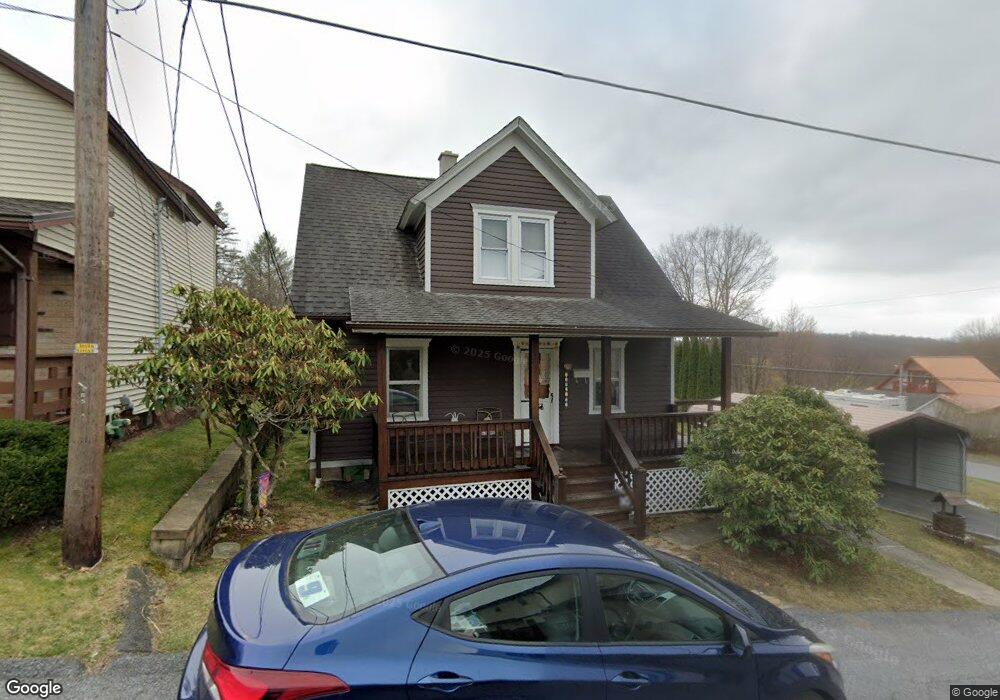 883 Kleinbauer St, Archbald, PA 18403 - photo 1