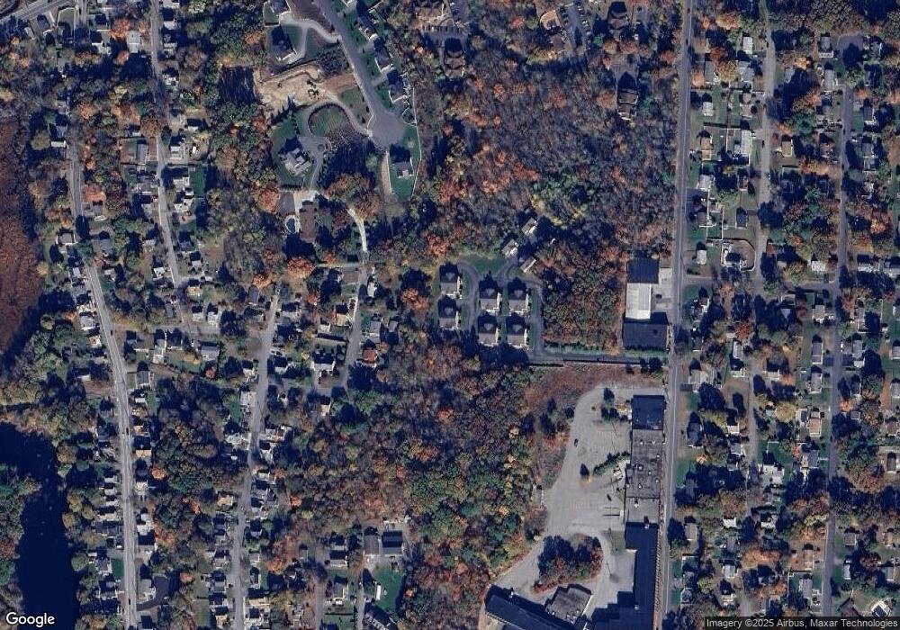 10 Knott's St unit 6,1, Hudson, MA 01749 - photo 1