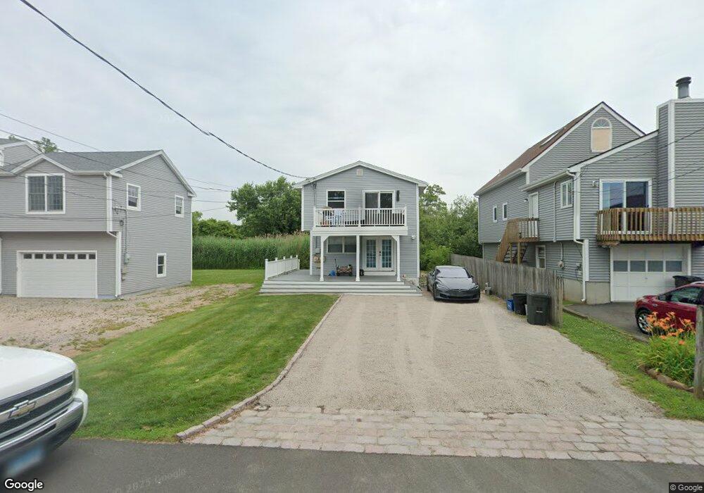 15 Pequot St unit 2, East Haven, CT 06512 - photo 1