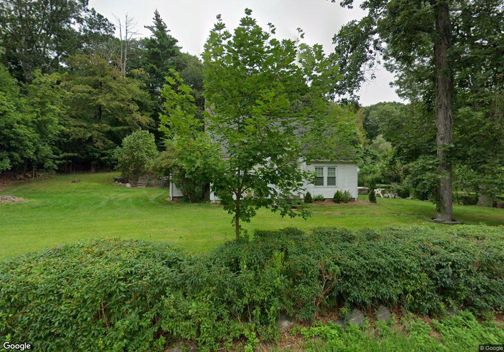 750 Middlebury Rd, Middlebury, CT 06762 - photo 1