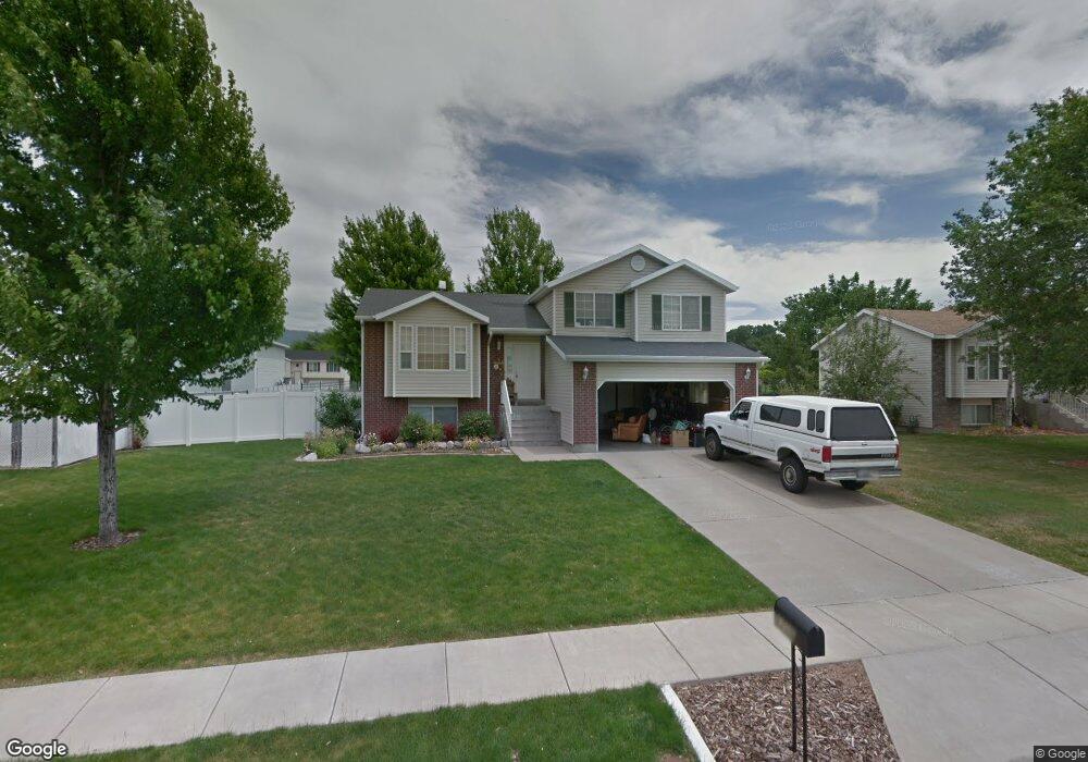 1716 N 810 W, Clearfield, UT 84015 - photo 1