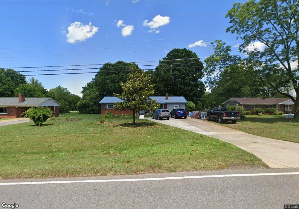 180 Shumaker Dr, Statesville, NC 28625 - photo 1