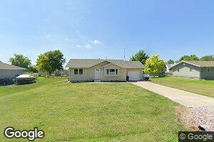 625 Williams Dr, Elm Creek, NE 68836