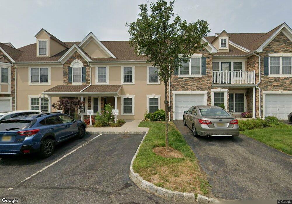 8 Spruce Ln, North Haledon, NJ 07508 - photo 1