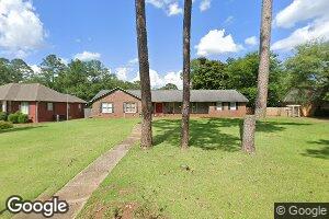 2510 E Doublegate Dr, Albany, GA 31721