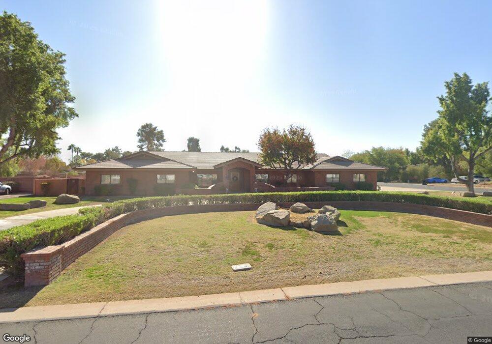 619 E Desert Ln, Gilbert, AZ 85234 - photo 1