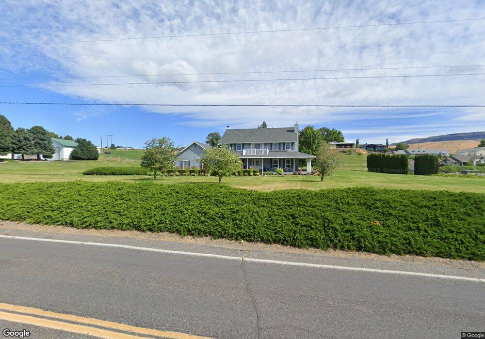 2113 8th St NE, East Wenatchee, WA 98802 - photo 1